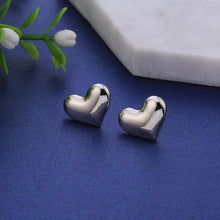 Load image into Gallery viewer, Heart Stud Earrings